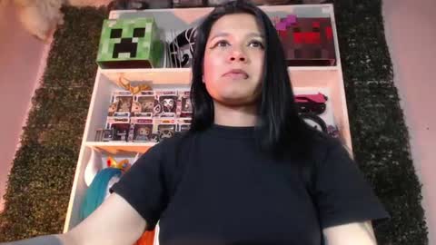 Im Evy online show from 06/26/26, 02:05