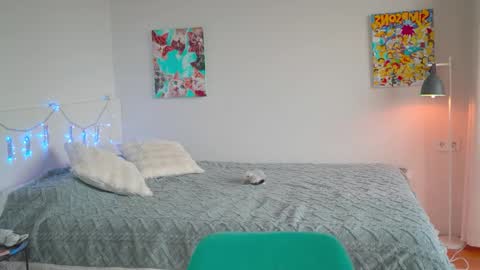 Snapshot of ewelynscott chatting on 10/15/25, 06:57 ewelynscott online show from 10/15/25, 06:57