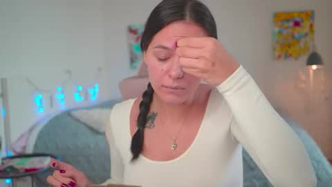 Snapshot of ewelynscott chatting on 10/20/25, 10:05 ewelynscott online show from 10/20/25, 10:05