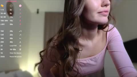 Angel online show from 01/09/25, 10:52