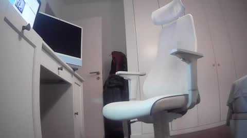 exhibapoil online show from 07/24/26, 12:36
