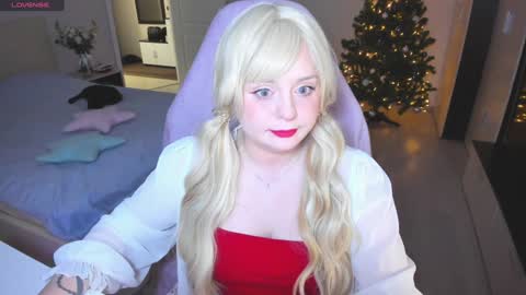 Snapshot of exhoneyangel chatting on 01/14/25, 09:13 Amy online show from 01/14/25, 09:13