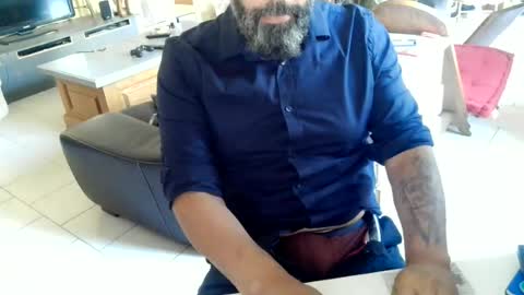 Gio online show from 06/18/26, 04:55