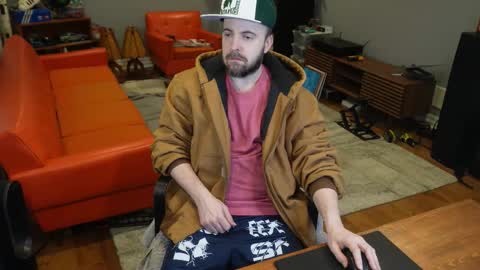 Snapshot of exjockstud chatting on 12/15/25, 04:06 exjockstud online show from 12/15/25, 04:06