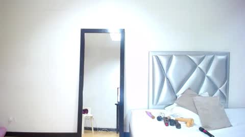 exotic_karmella online show from 02/19/25, 08:41