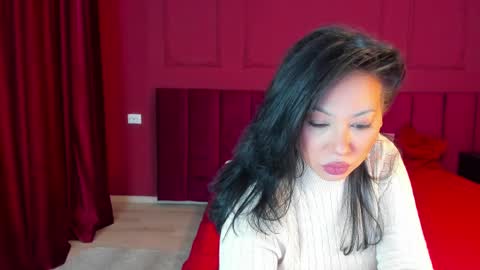 Sabrina online show from 02/13/25, 07:13