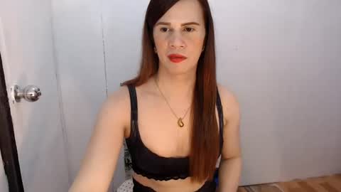 Snapshot of exoticbabes chatting on 07/11/26, 12:46 exoticbabes online show from 07/11/26, 12:46