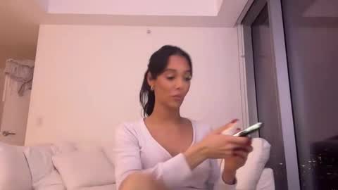 exoticcbabyy online show from 12/14/25, 04:07