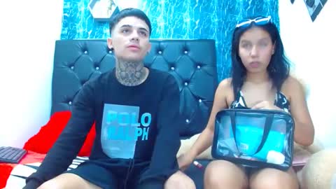 Snapshot of exotichot_couple chatting on 01/18/25, 01:41 exotichot_couple online show from 01/18/25, 01:41