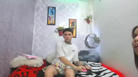 Snapshot of exotichot_couple chatting on 11/14/25, 11:57 exotichot_couple online show from 11/14/25, 11:57