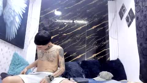 exotichot_couple online show from 06/25/26, 11:09