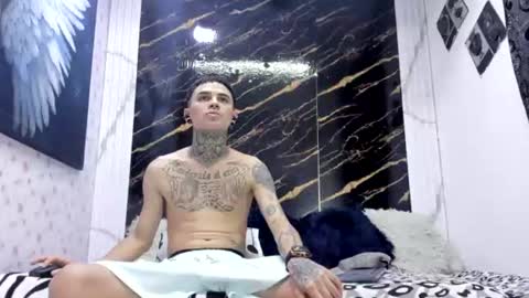 exotichot_couple online show from 07/08/26, 08:13
