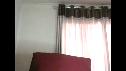 exoticindian37 online show from 01/12/25, 11:39