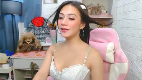 exotictssavie online show from 07/07/26, 05:06