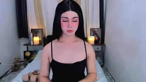 expensive_elise online show from 06/18/26, 11:14