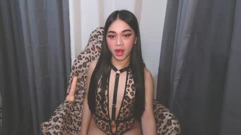 chloee online show from 02/14/25, 09:03