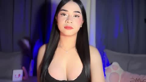 chloee online show from 10/16/25, 10:27