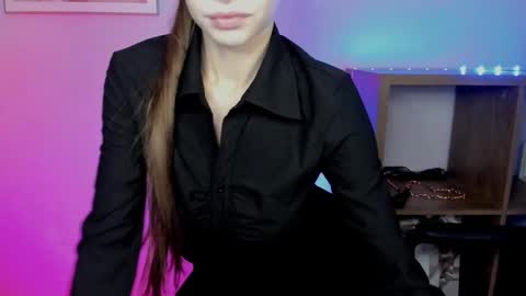 Maya online show from 12/19/25, 07:59