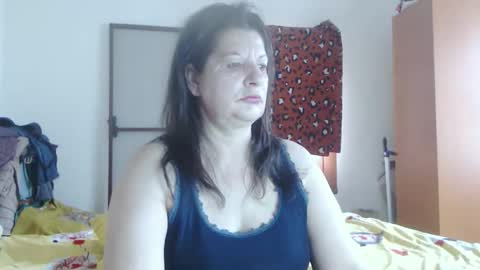 Snapshot of extasymature chatting on 03/18/26, 06:49 ExtasyMature online show from 03/18/26, 06:49
