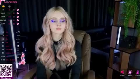 exxxcore_ online show from 11/06/25, 06:53