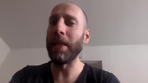 Snapshot of eyechosebb chatting on 11/09/25, 05:22 eyechosebb online show from 11/09/25, 05:22