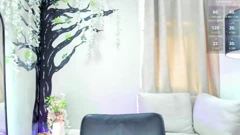      online show from 11/12/25, 07:46