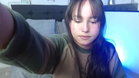 eymmy_24 online show from 09/16/25, 02:34