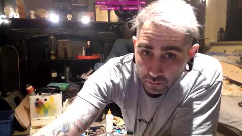 Snapshot of eytab chatting on 10/07/25, 10:29 Eytab online show from 10/07/25, 10:29