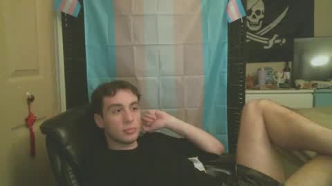 Ezra Naamah online show from 12/30/24, 03:58