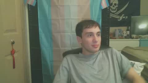 Ezra Naamah online show from 12/31/24, 03:45