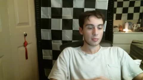 Ezra Naamah online show from 01/10/25, 03:29