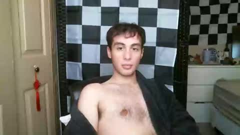 Ezra Naamah online show from 01/18/25, 05:59