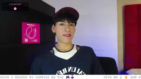 Snapshot of ezra_storm chatting on 09/27/25, 05:12 Juan online show from 09/27/25, 05:12