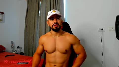 Snapshot of ezzio_scolaro chatting on 11/30/25, 11:58 Ezzio Scolaro online show from 11/30/25, 11:58