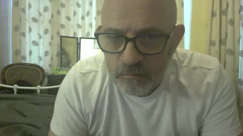 f1zzeek online show from 03/11/26, 04:57
