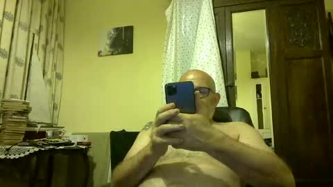 f1zzeek online show from 07/04/26, 11:44