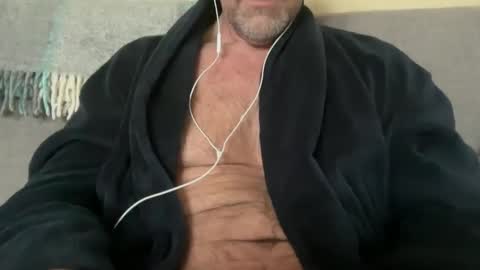 Snapshot of f33l1ngh0rny chatting on 01/30/25, 11:02 F33lingh0rny online show from 01/30/25, 11:02