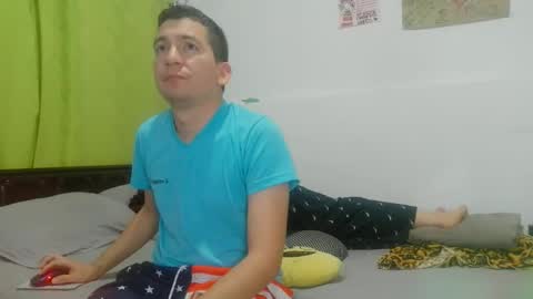 fabia467023 online show from 10/18/25, 12:57