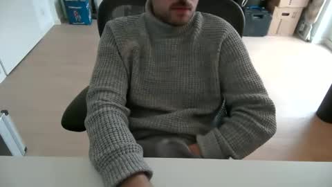 Call me bitch online show from 12/02/25, 01:05