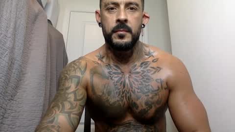 Snapshot of fabianelgalan chatting on 01/18/25, 03:53 Fabianelgalan online show from 01/18/25, 03:53