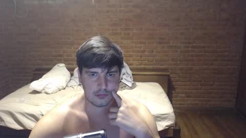 Snapshot of fabio_rodrigues chatting on 01/23/25, 12:04 fabio_rodrigues online show from 01/23/25, 12:04