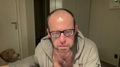 Snapshot of fabiothick chatting on 10/23/25, 11:14 fabiothick online show from 10/23/25, 11:14