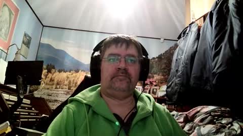 Snapshot of fabius2673 chatting on 10/18/25, 06:05 Fabius online show from 10/18/25, 06:05