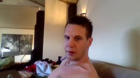 Dennis online show from 02/05/25, 08:32