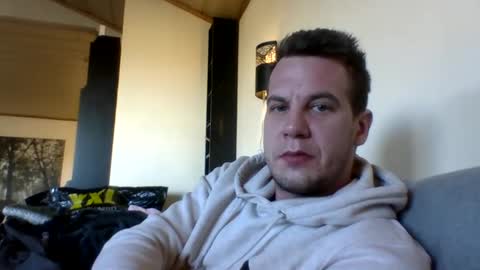 Dennis online show from 02/10/25, 09:04