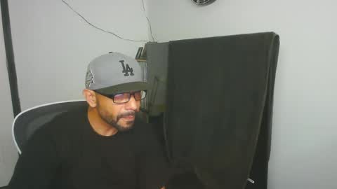 Mark online show from 06/14/26, 08:38
