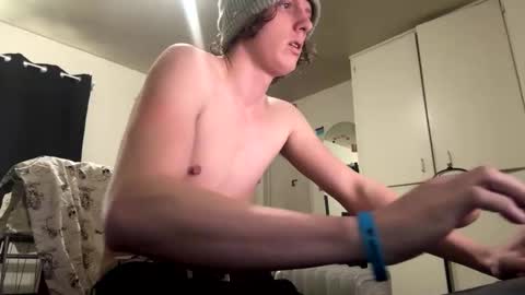 fadedboy4u online show from 12/18/25, 07:31