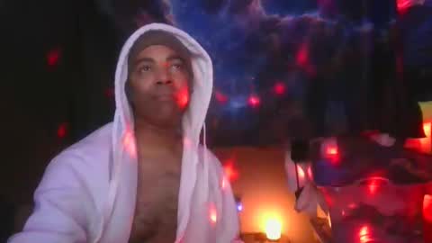 Snapshot of fadeyisteven32 chatting on 11/17/25, 10:26 fadeyisteven32 online show from 11/17/25, 10:26