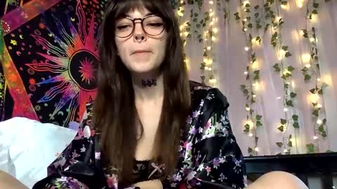 Faerie 3 online show from 10/07/25, 09:45