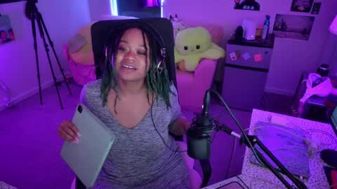 Snapshot of faeryaisha chatting on 03/07/25, 05:51 aisha online show from 03/07/25, 05:51